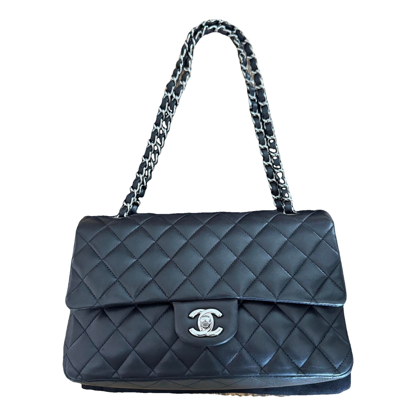 Timeless/Classique leather handbag