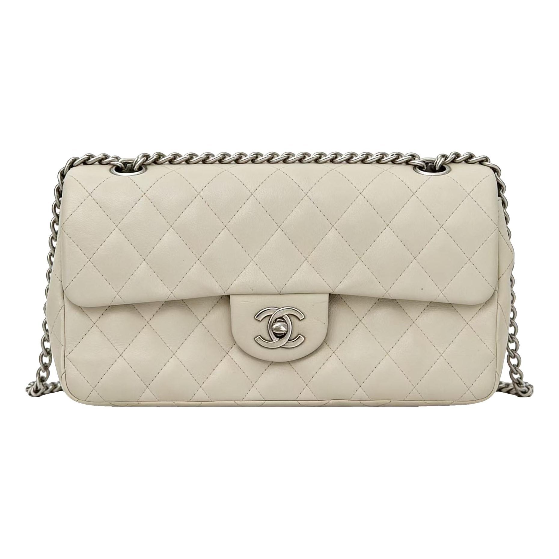 Timeless/Classique leather crossbody bag