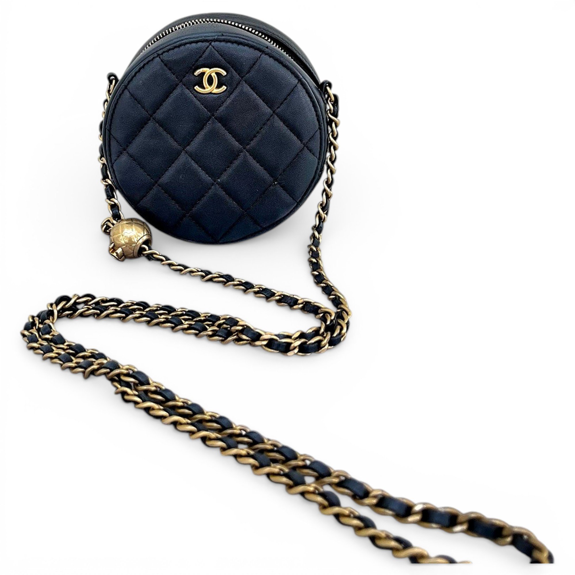 Chanel 19 leather crossbody bag