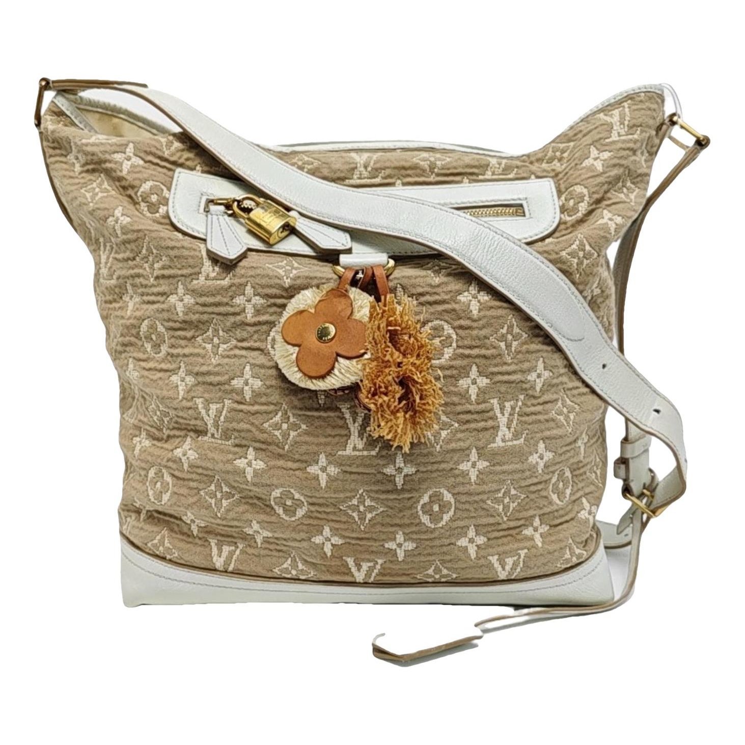 Cloth handbag