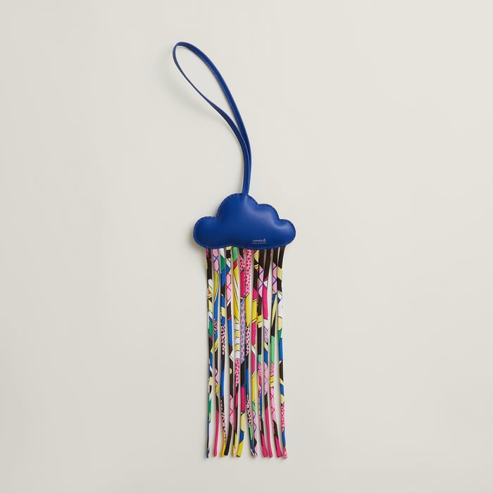 Random Cloud Charm