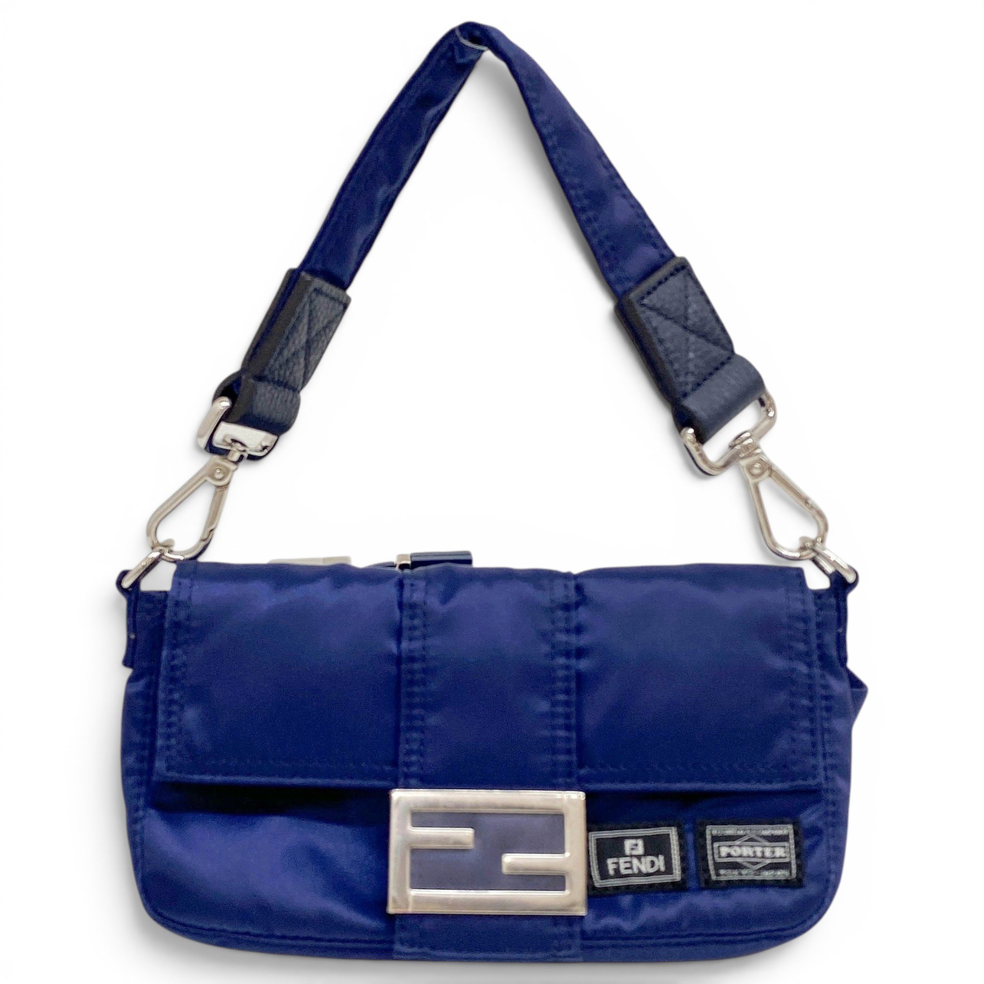 Baguette handbag