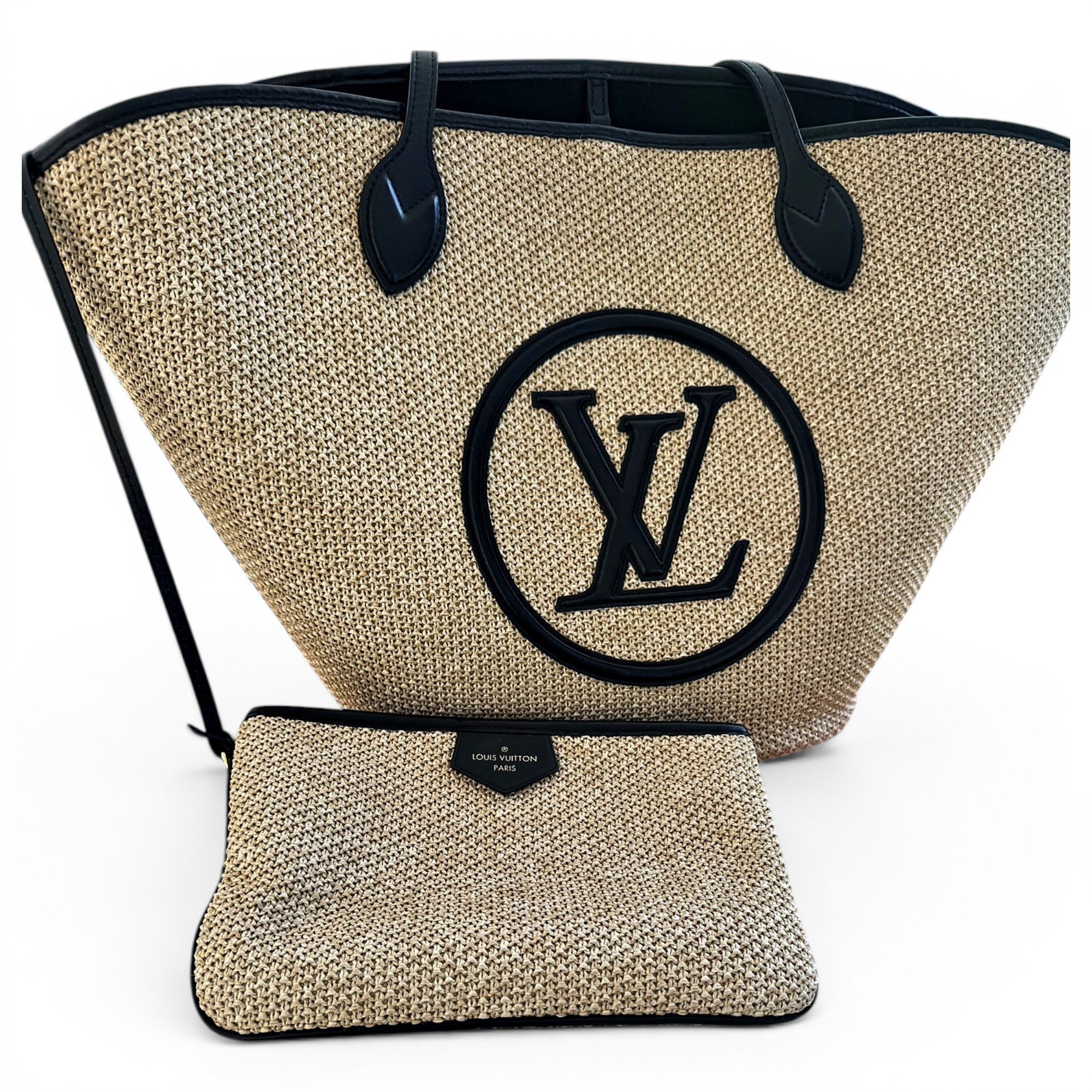 Leather travel bag