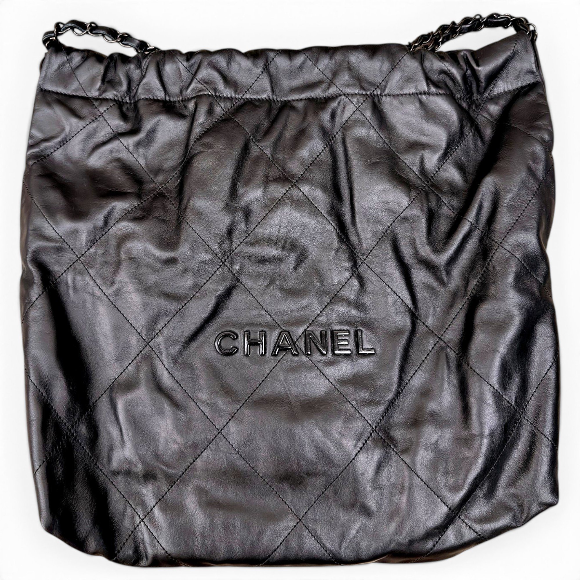 Chanel 22 leather handbag
