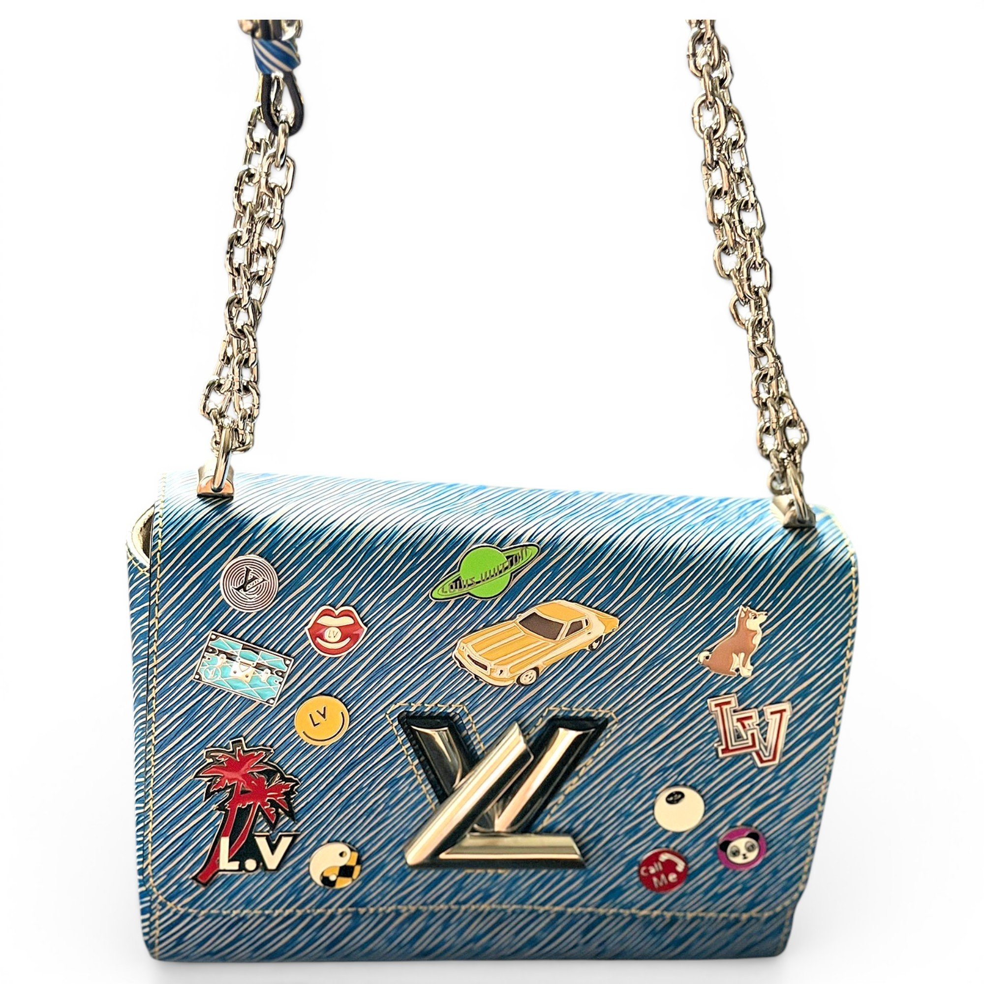 Twist leather tote