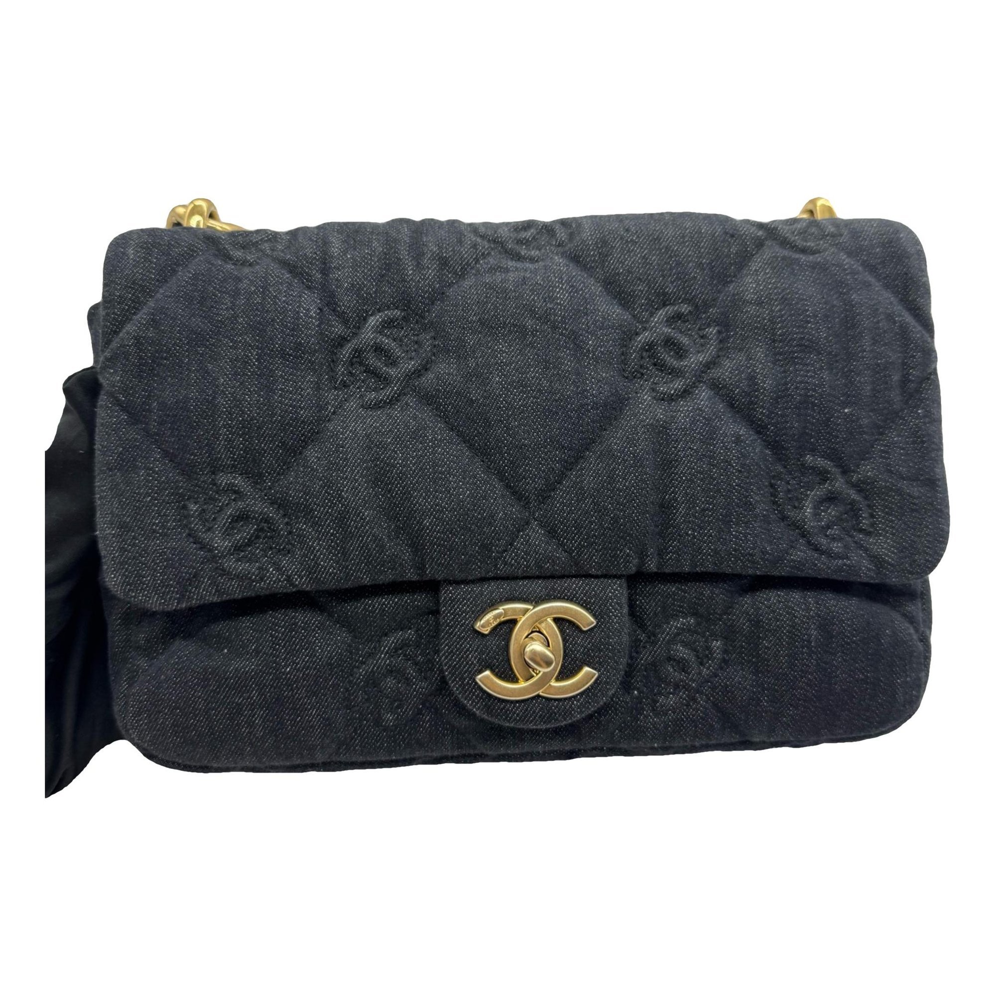 Timeless/Classique handbag