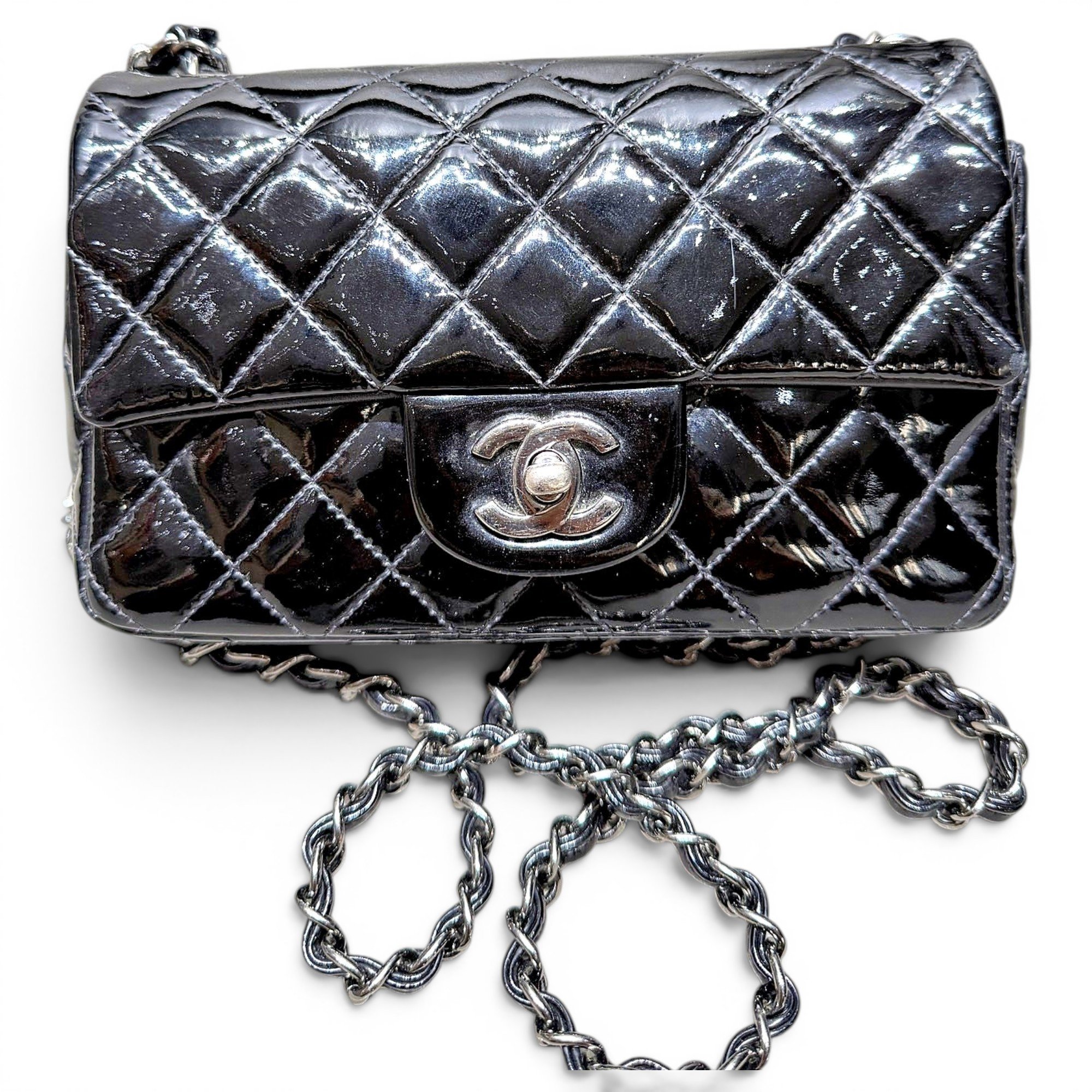 Timeless/Classique patent leather crossbody bag