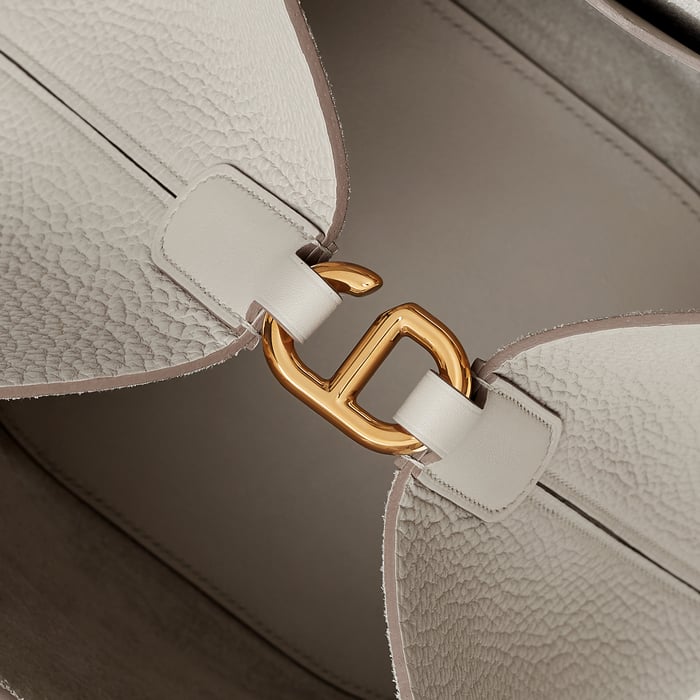 Béton Hermès In-the-loop 23 Bag