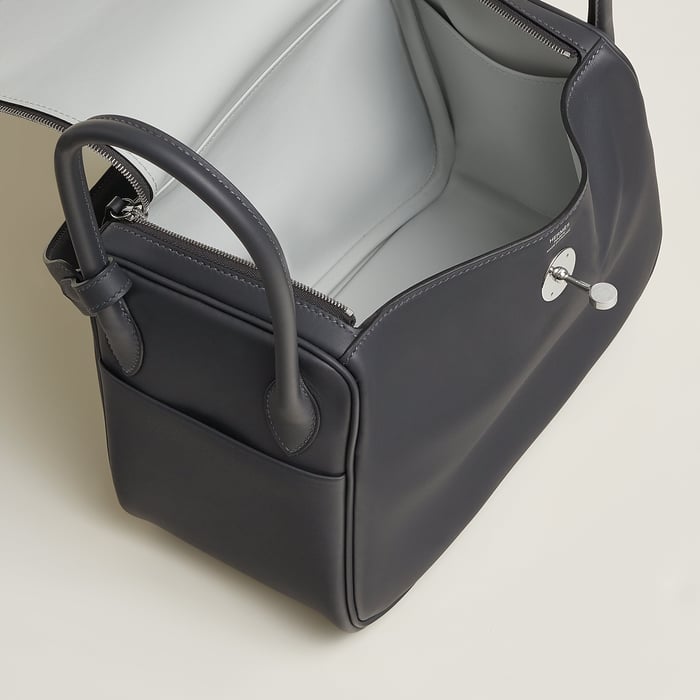 Lindy 26 Verso Bag