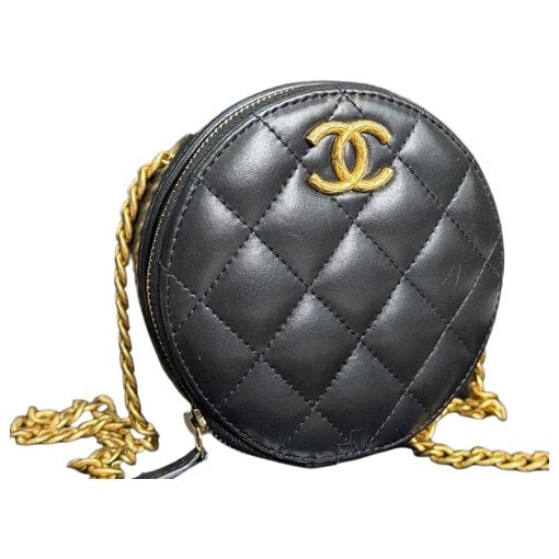 Chanel 19 leather crossbody bag