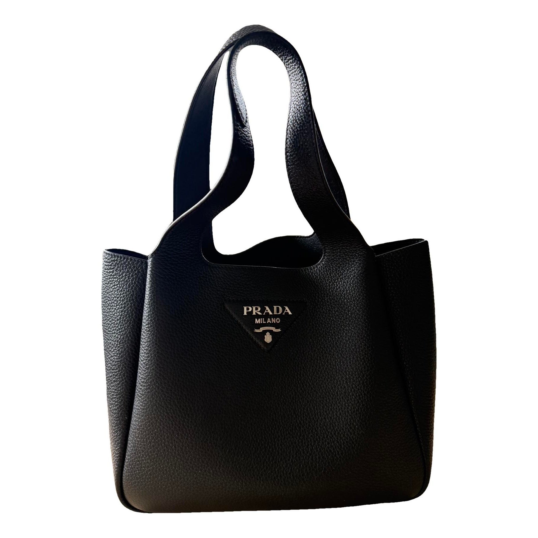 Leather tote