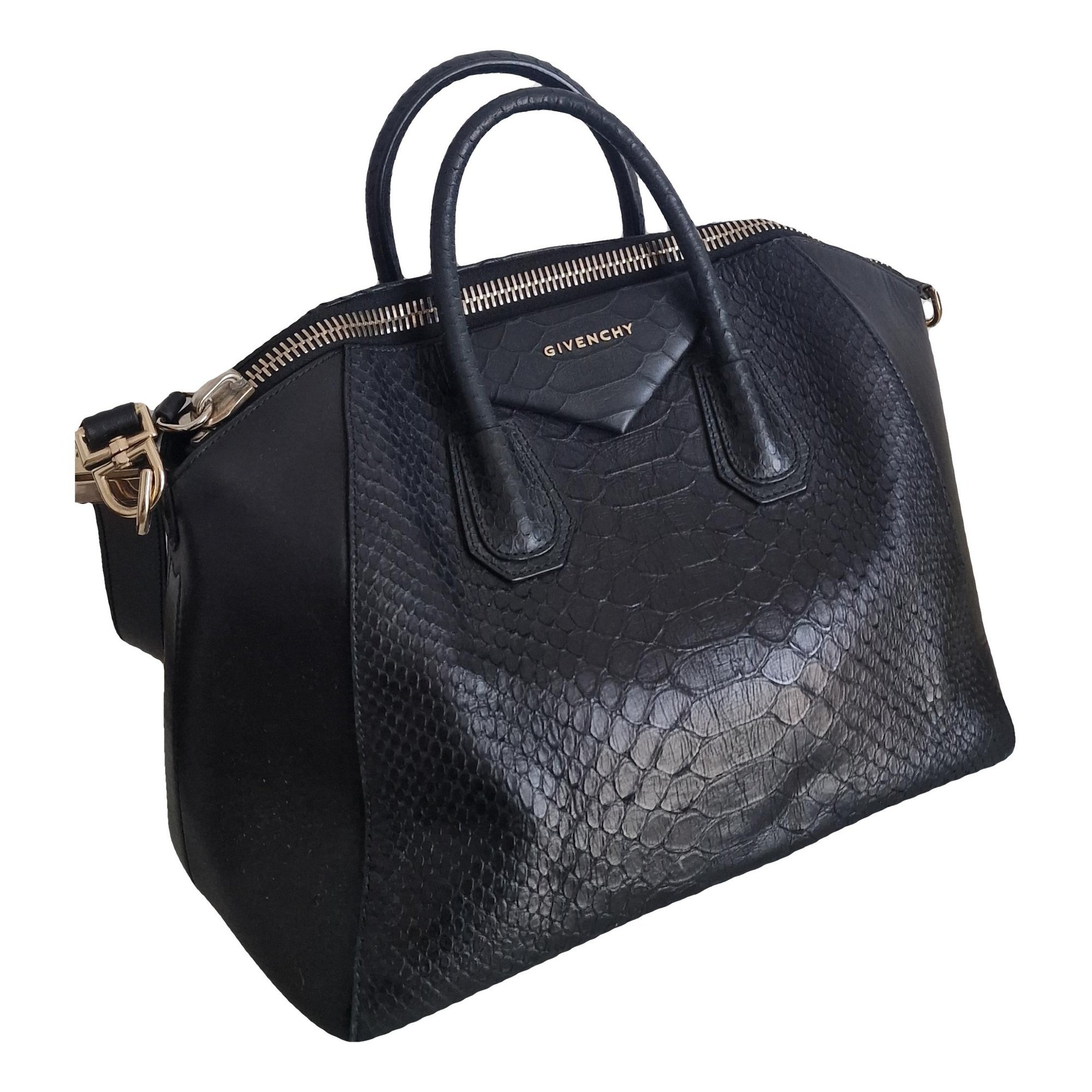 Antigona leather handbag