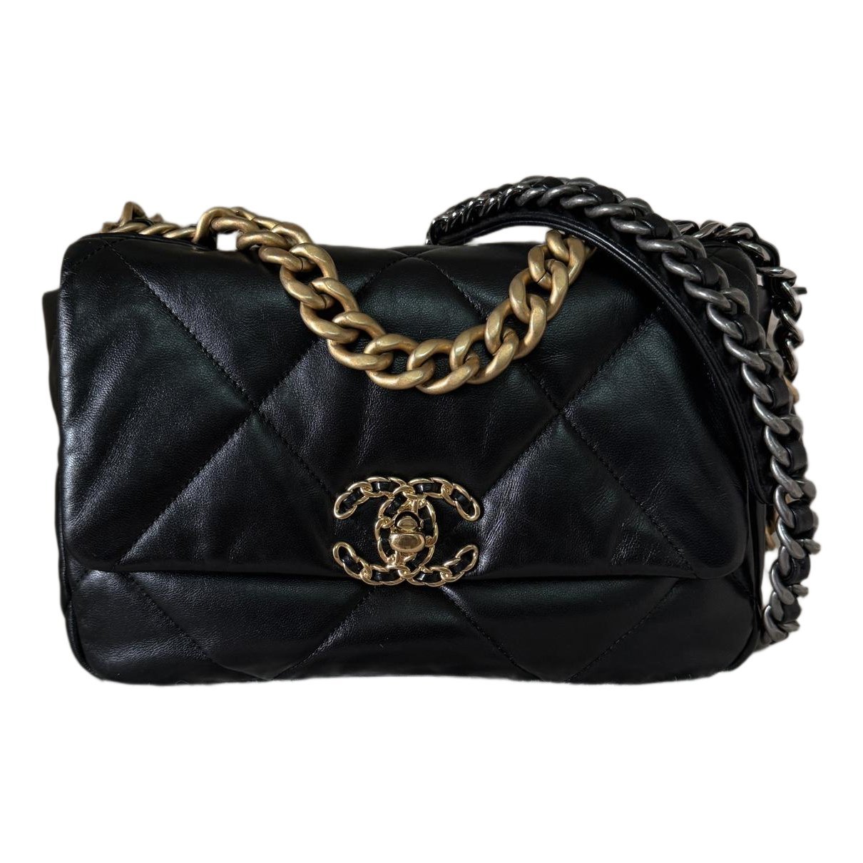 Chanel 19 leather handbag
