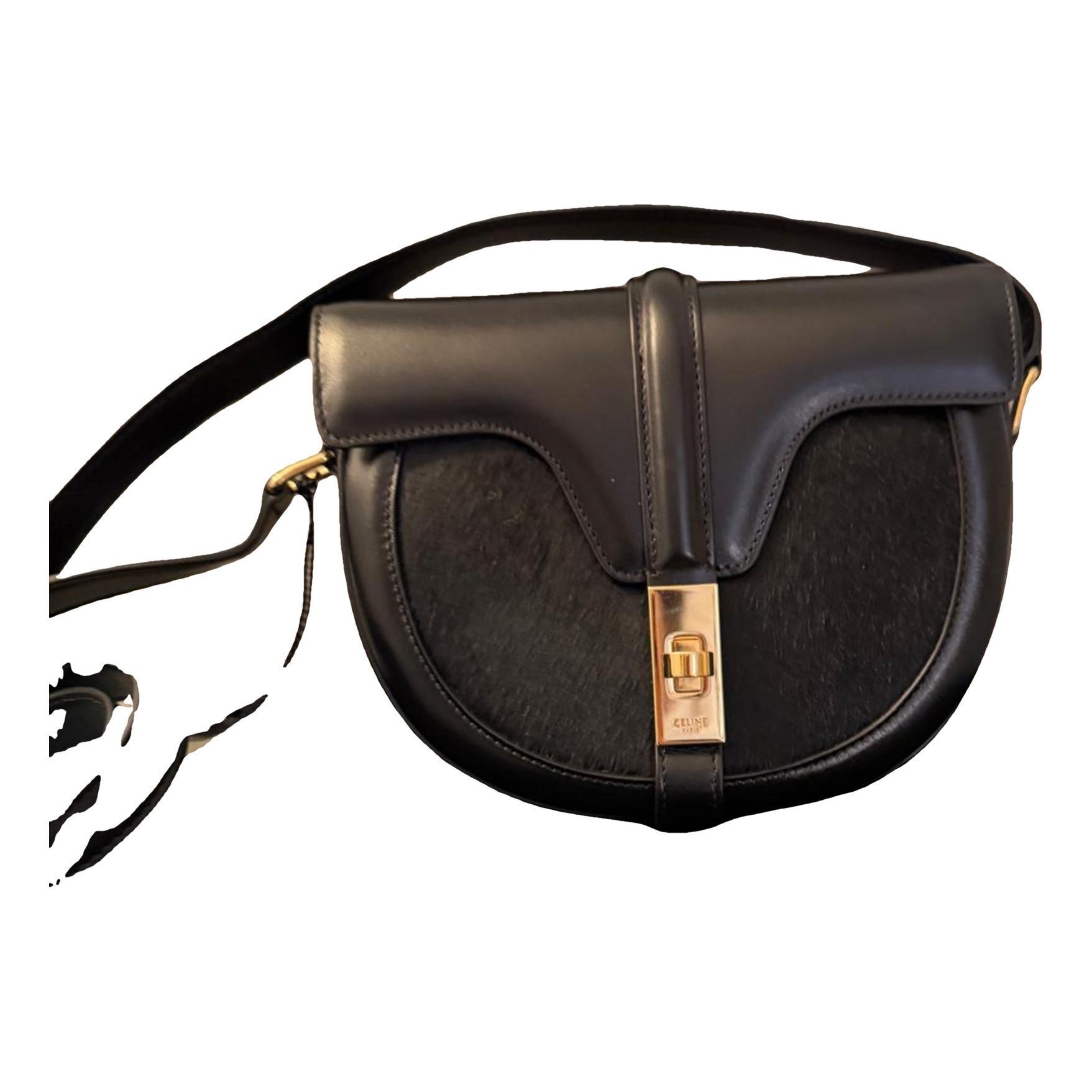 SAC 16 BESACE leather handbag