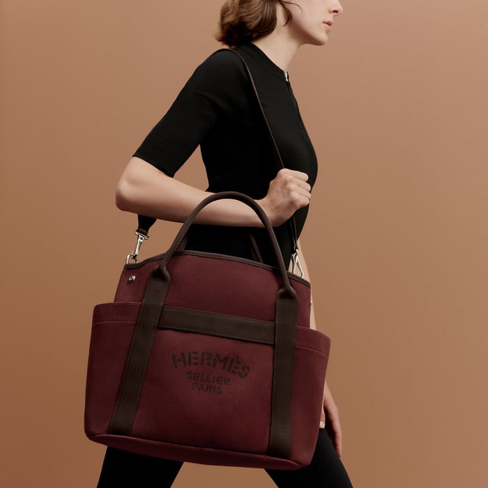 the Grooming Bag