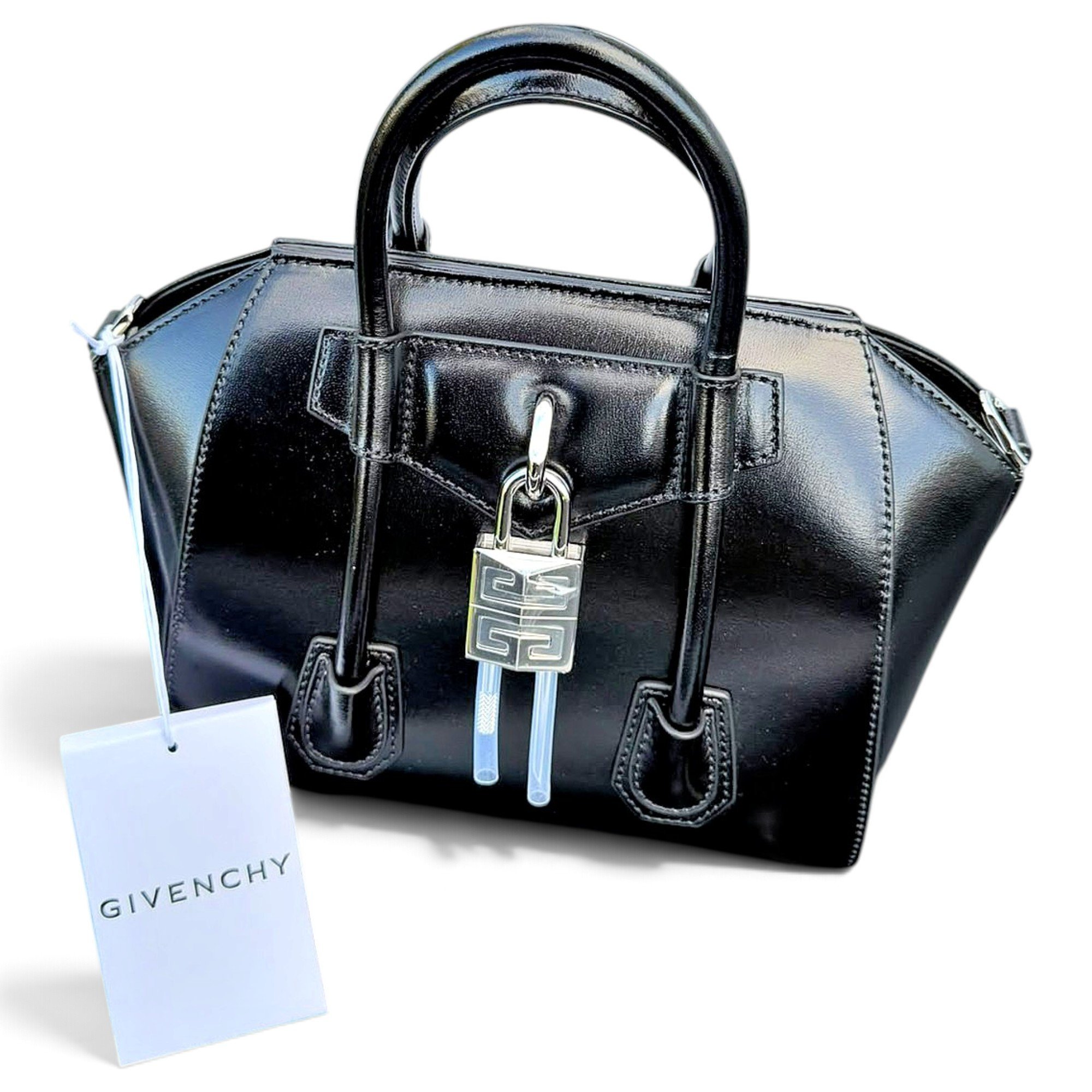 Givenchy Antigona leather handbag