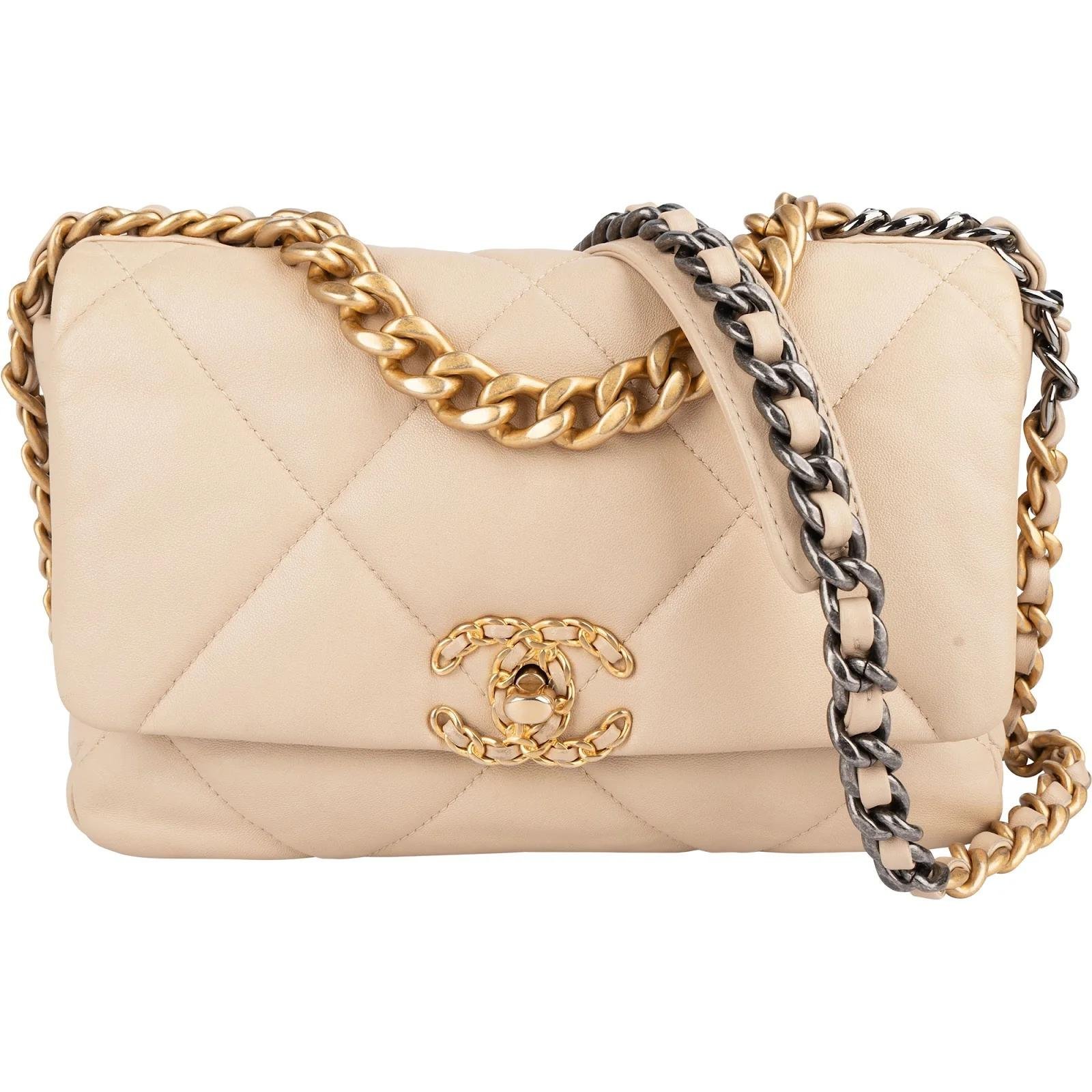 Chanel 19 leather crossbody bag