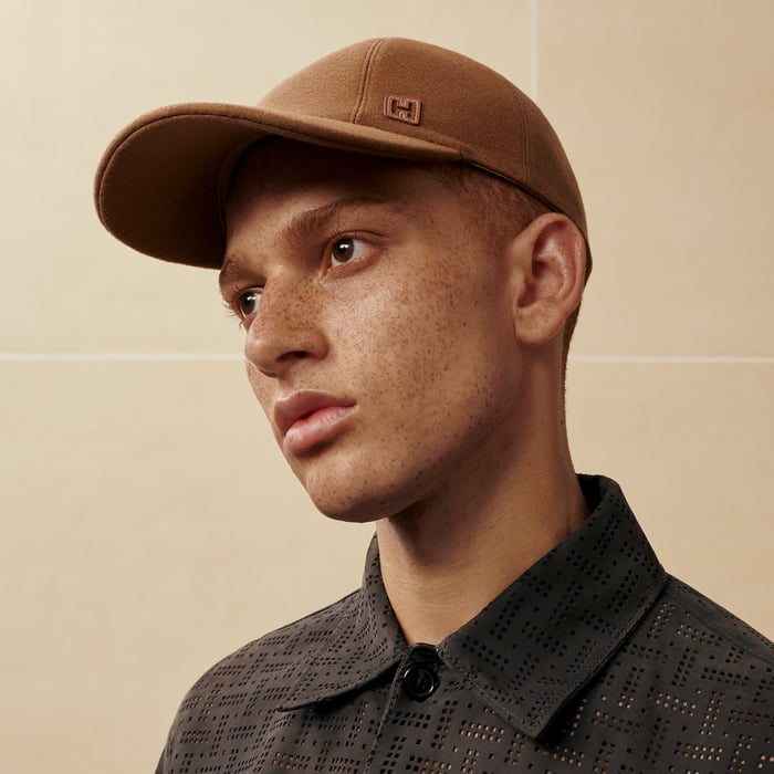 Alezan Miles H Cut Cap