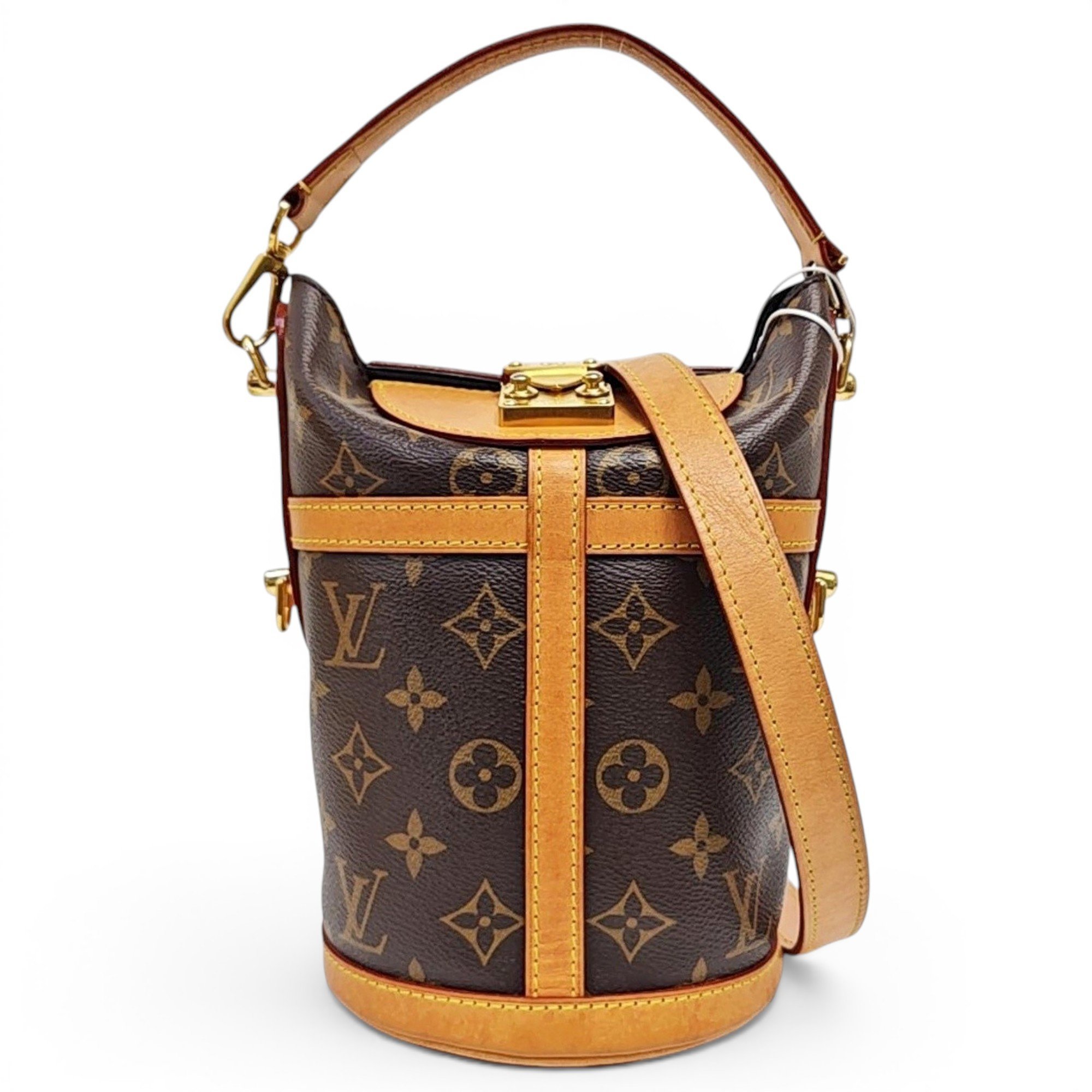 Duffle leather handbag
