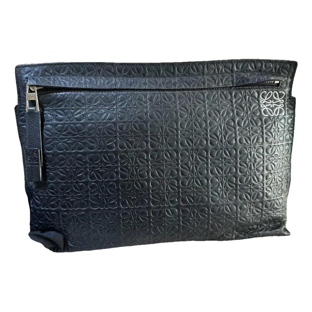 Loewe T Pouch leather clutch bag