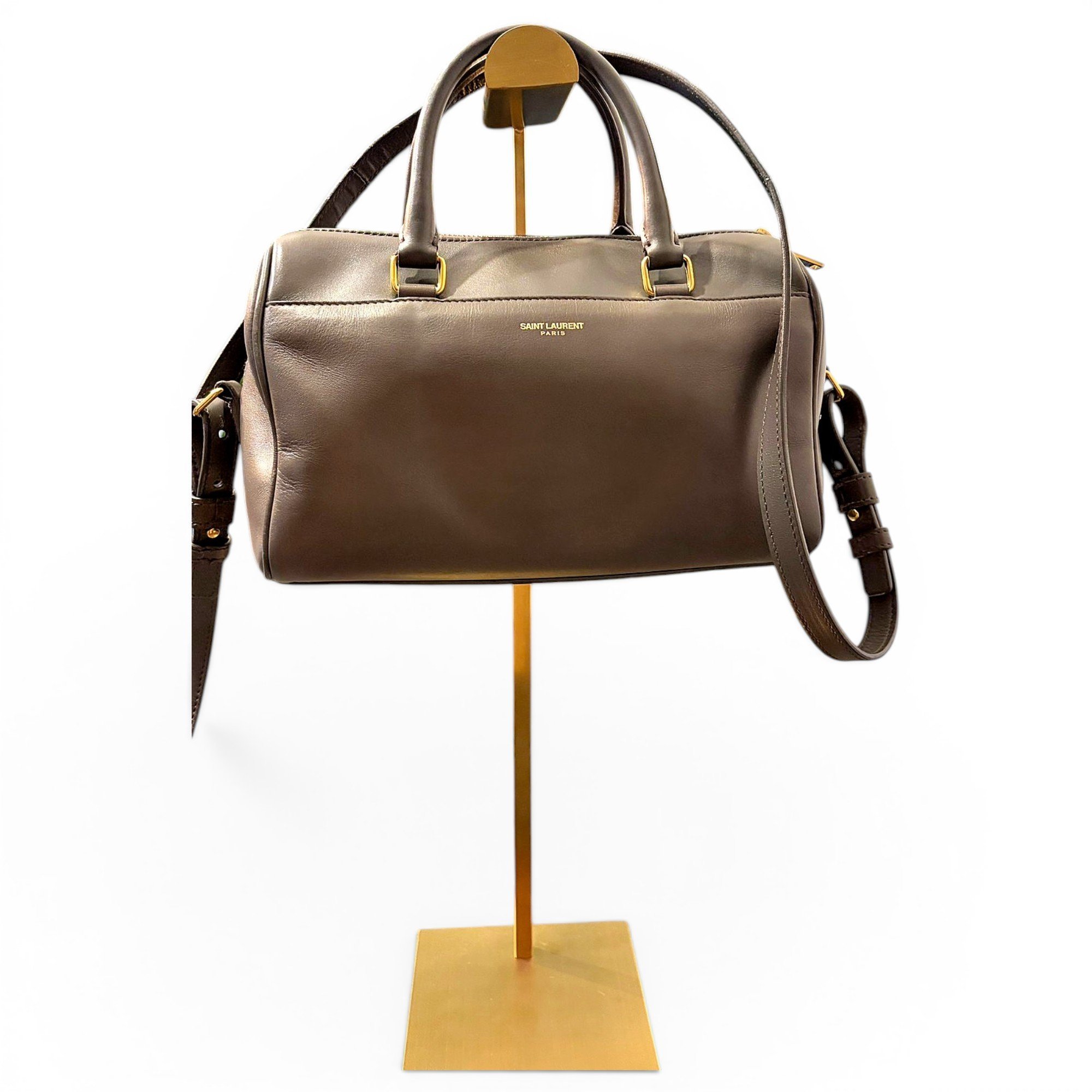 Duffle leather handbag