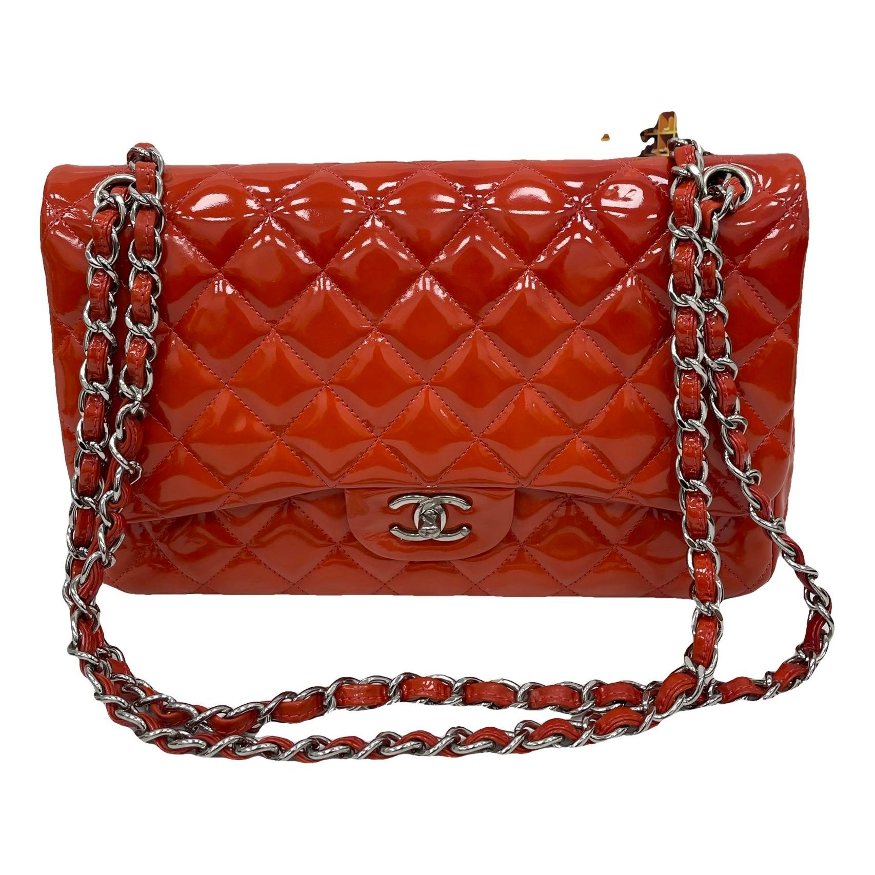 Timeless/Classique patent leather handbag