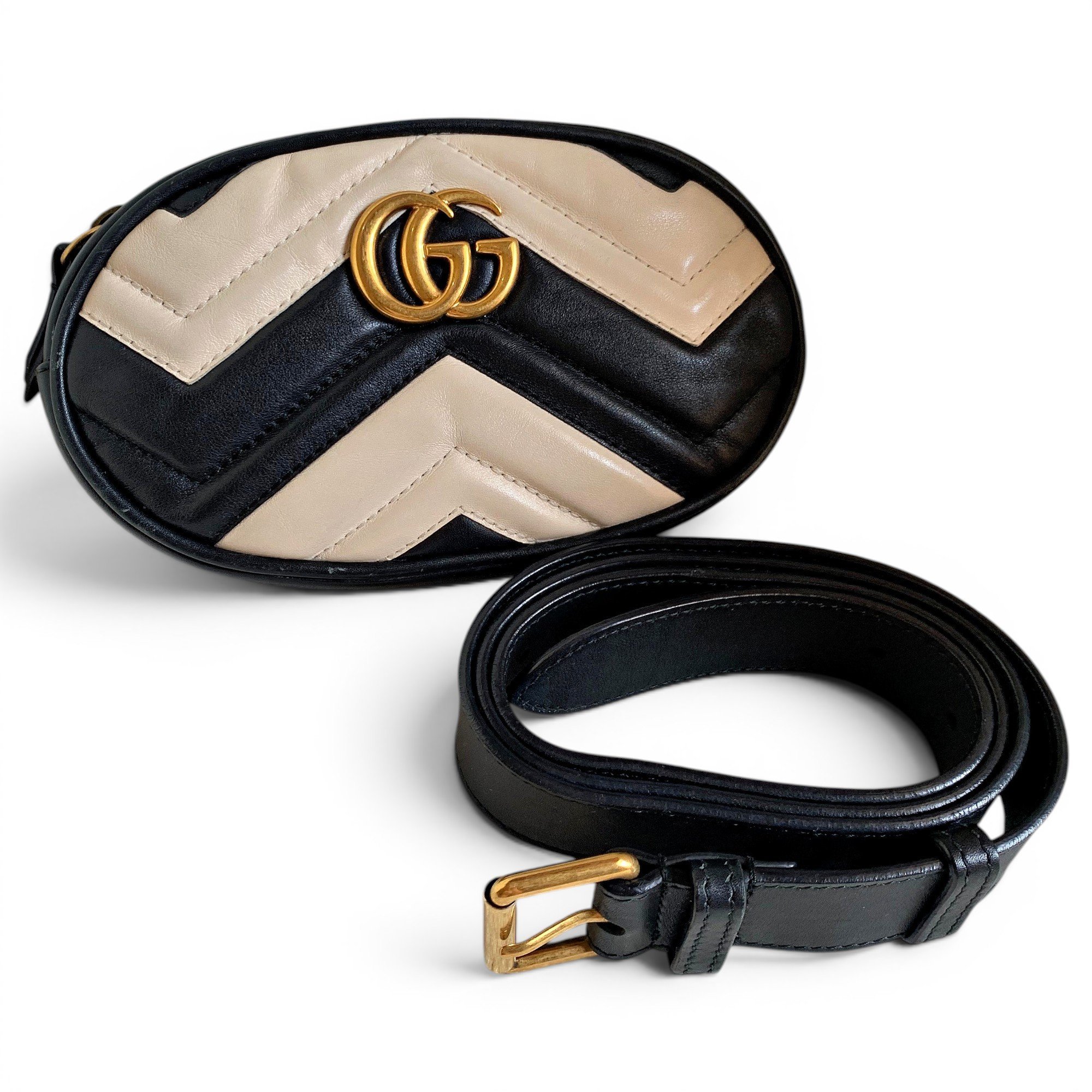 GG Marmont Oval leather mini bag
