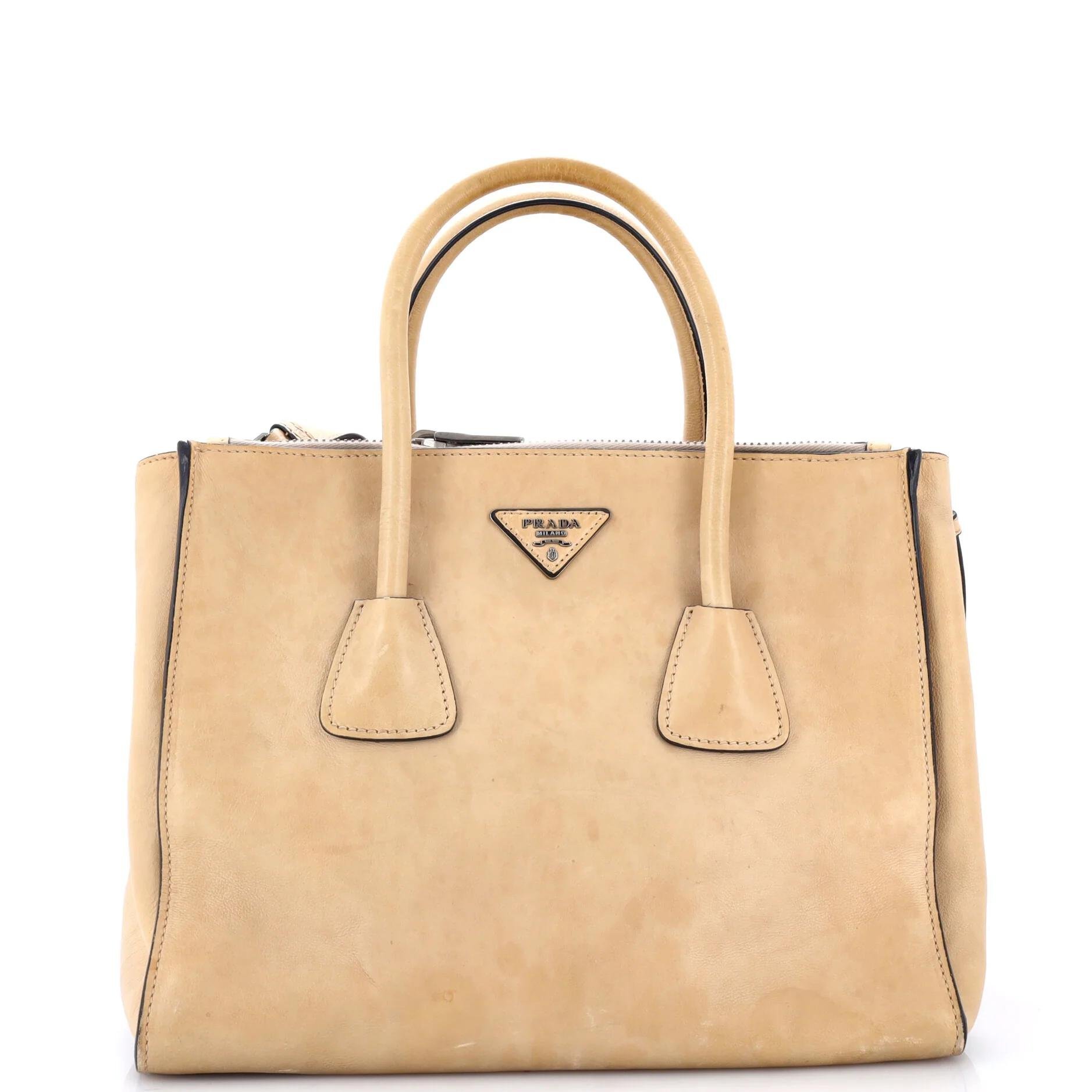 Leather tote