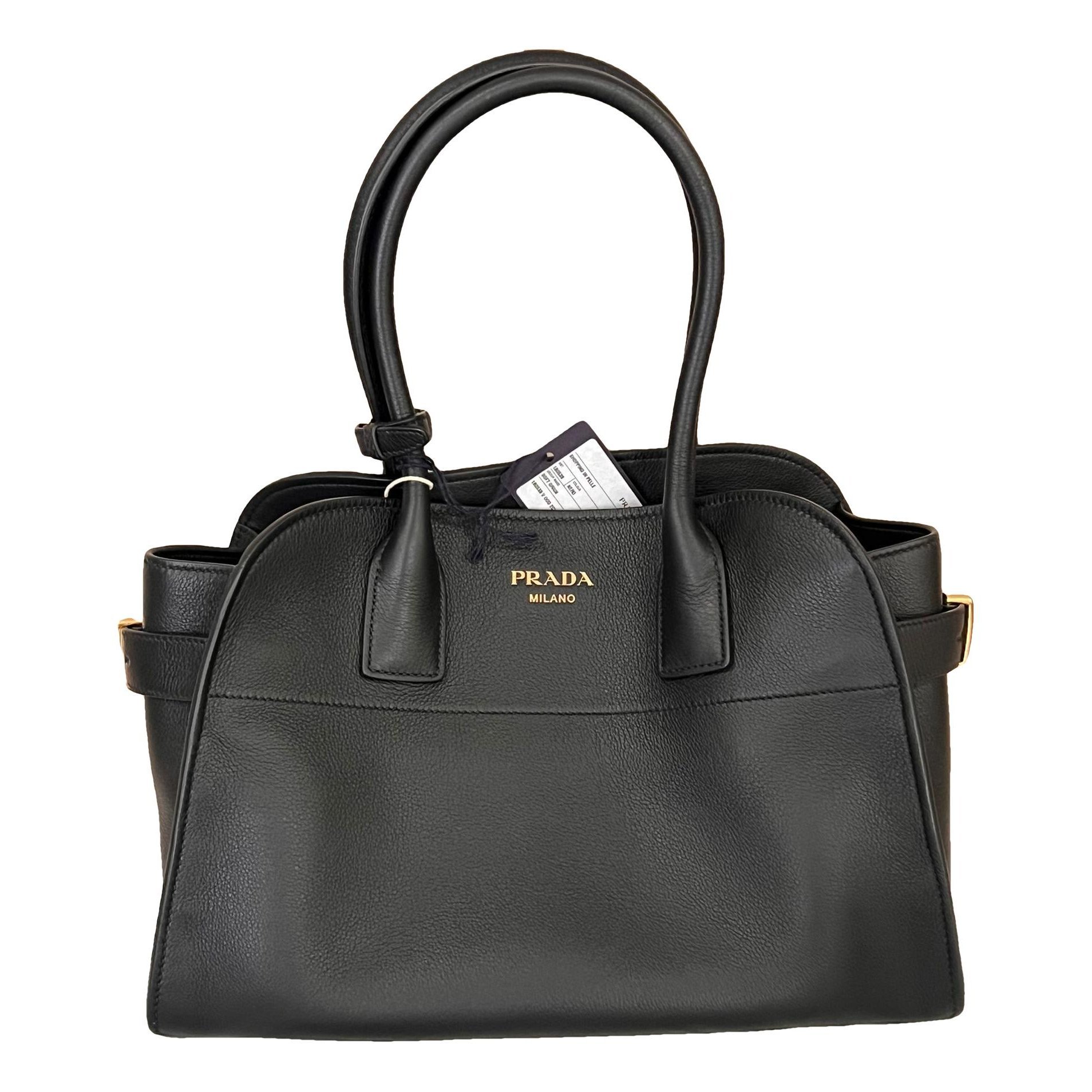 Leather handbag