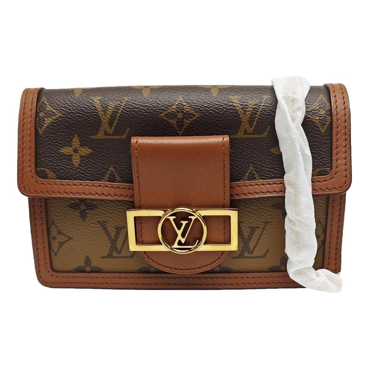 Dauphine leather handbag