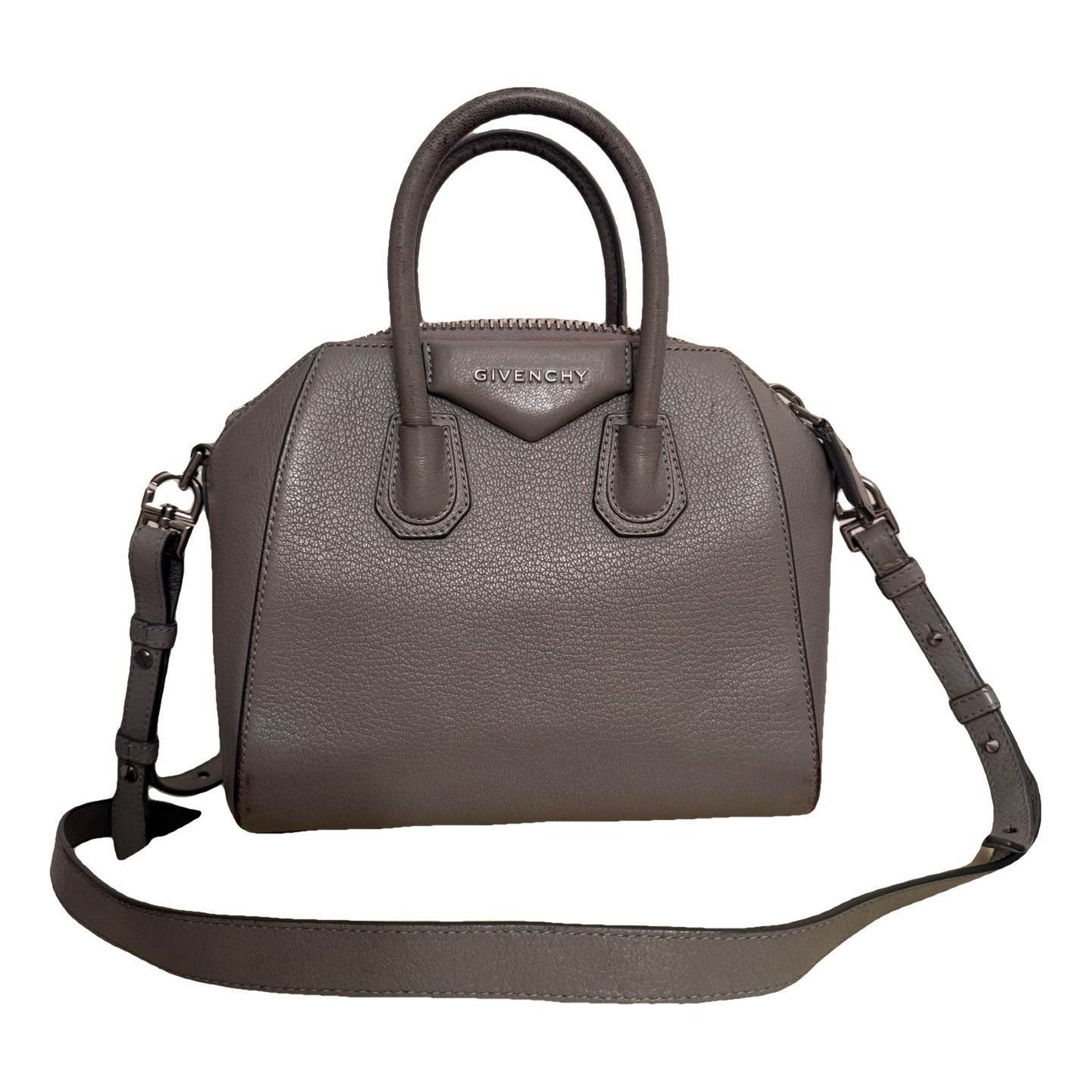 Antigona leather handbag