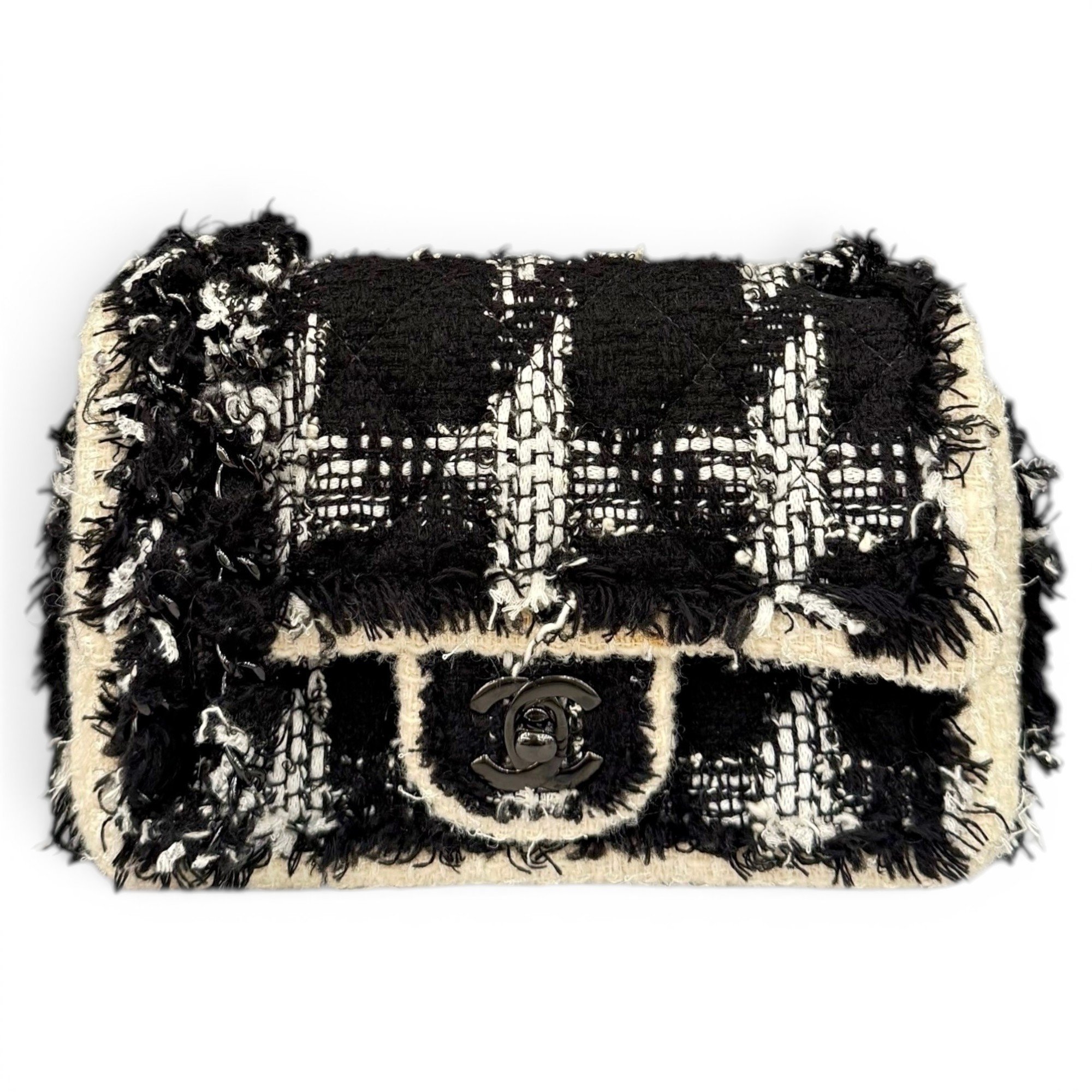 Timeless/Classique tweed handbag