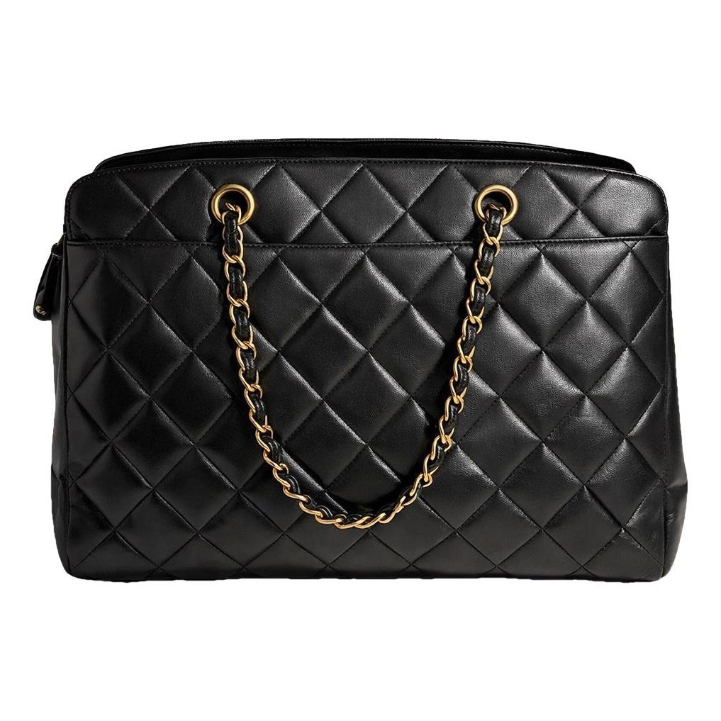 Vintage CC Chain leather tote