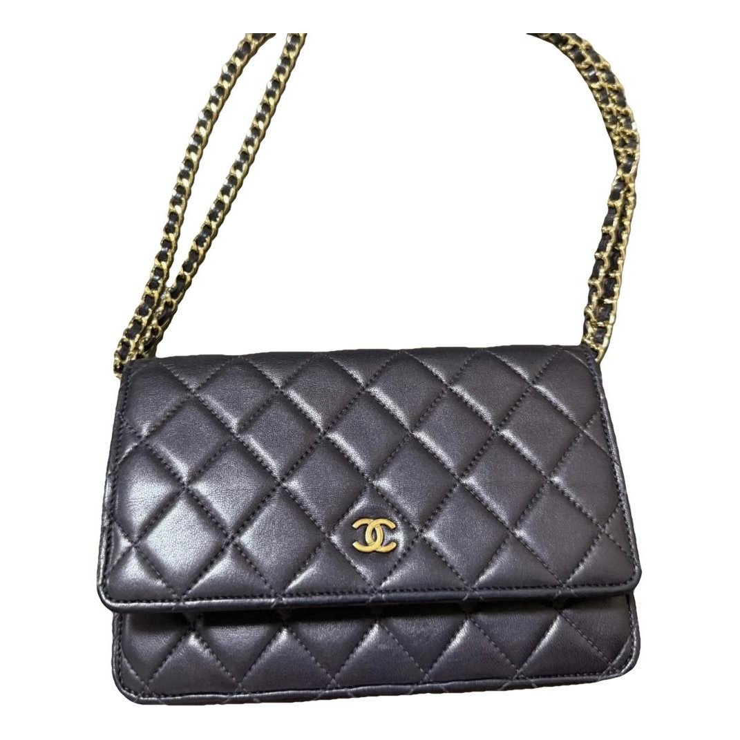 Wallet On Chain Timeless/Classique leather crossbody bag
