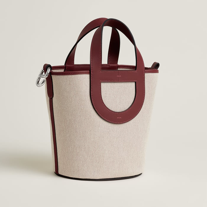 Hermès In-the-loop 18 Bag