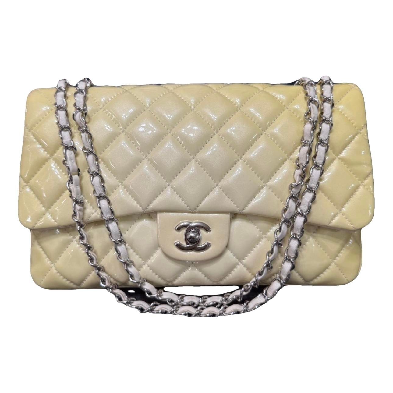 Timeless/Classique patent leather handbag