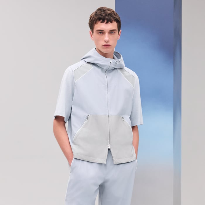 Glacier Sport Capsule Hooded Vest
