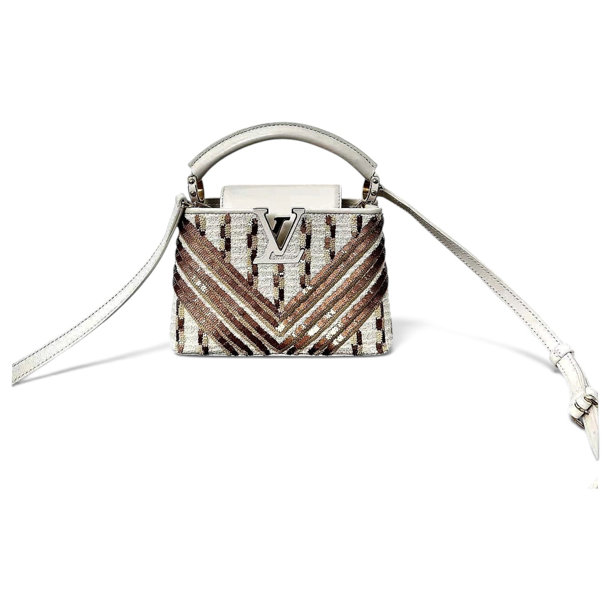 Capucines leather handbag