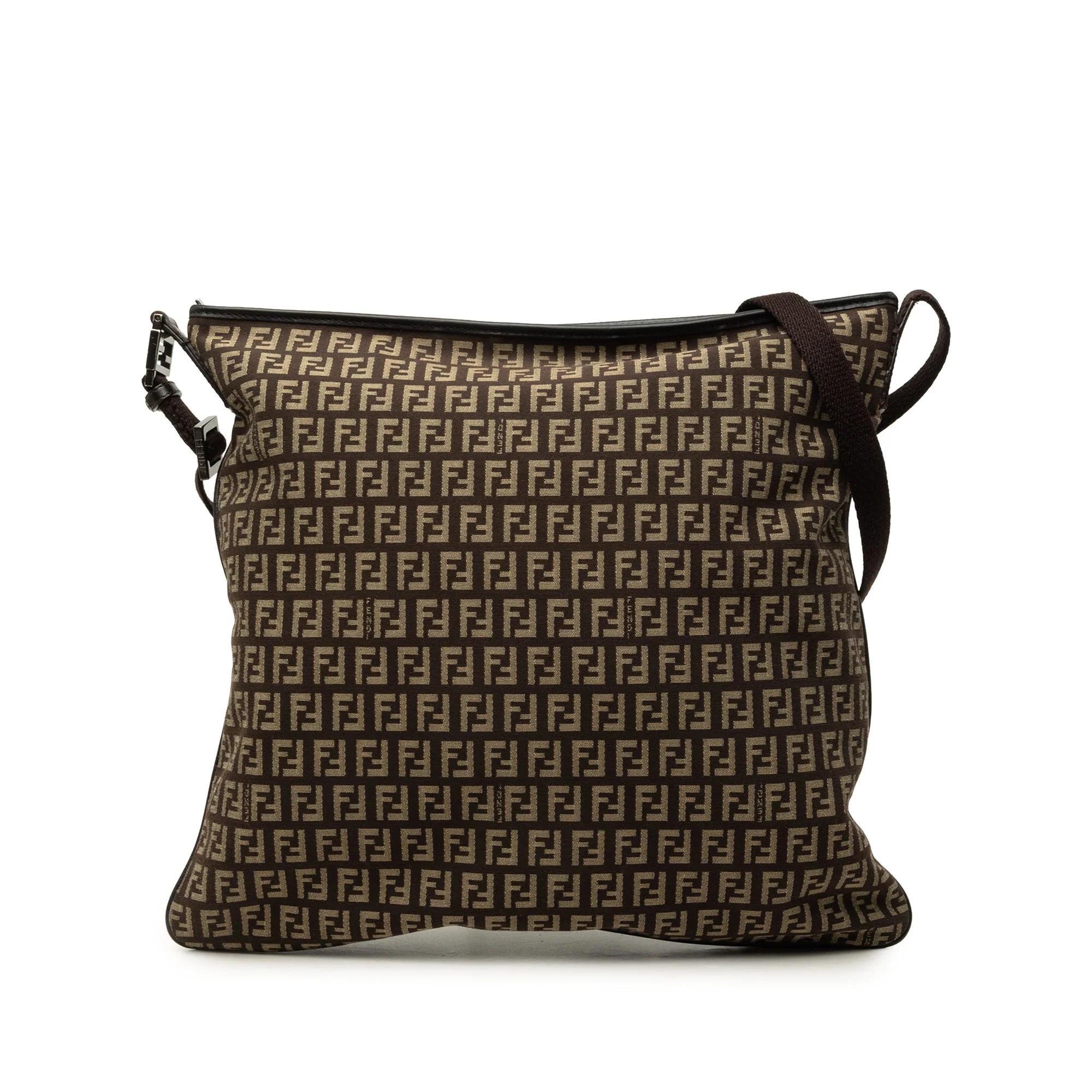 Pocket leather crossbody bag
