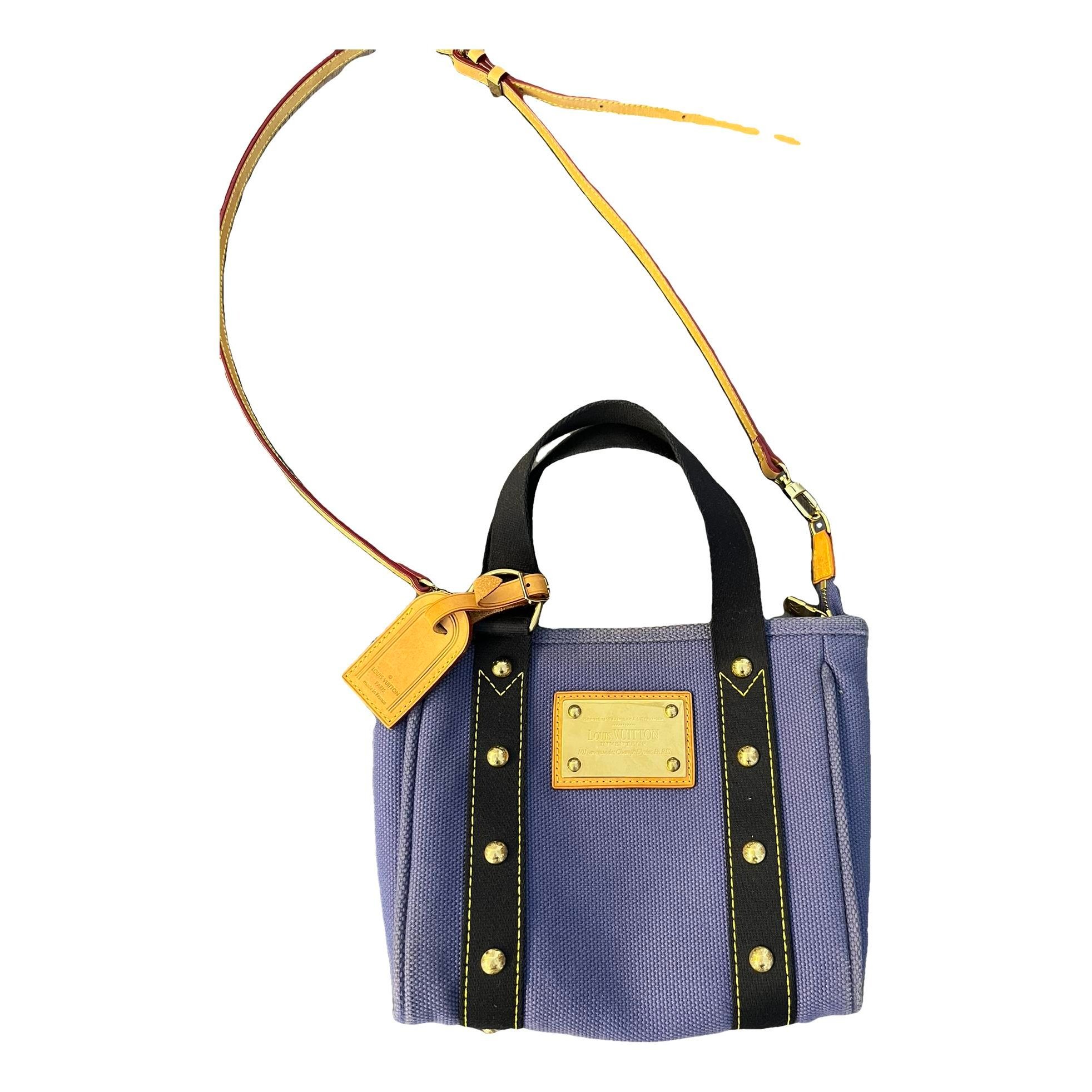 Antigua handbag