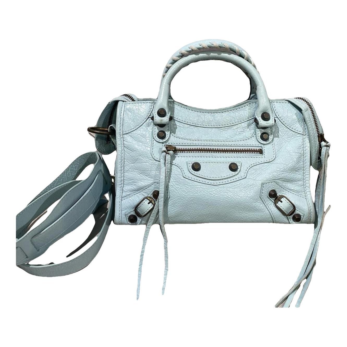 City leather bag