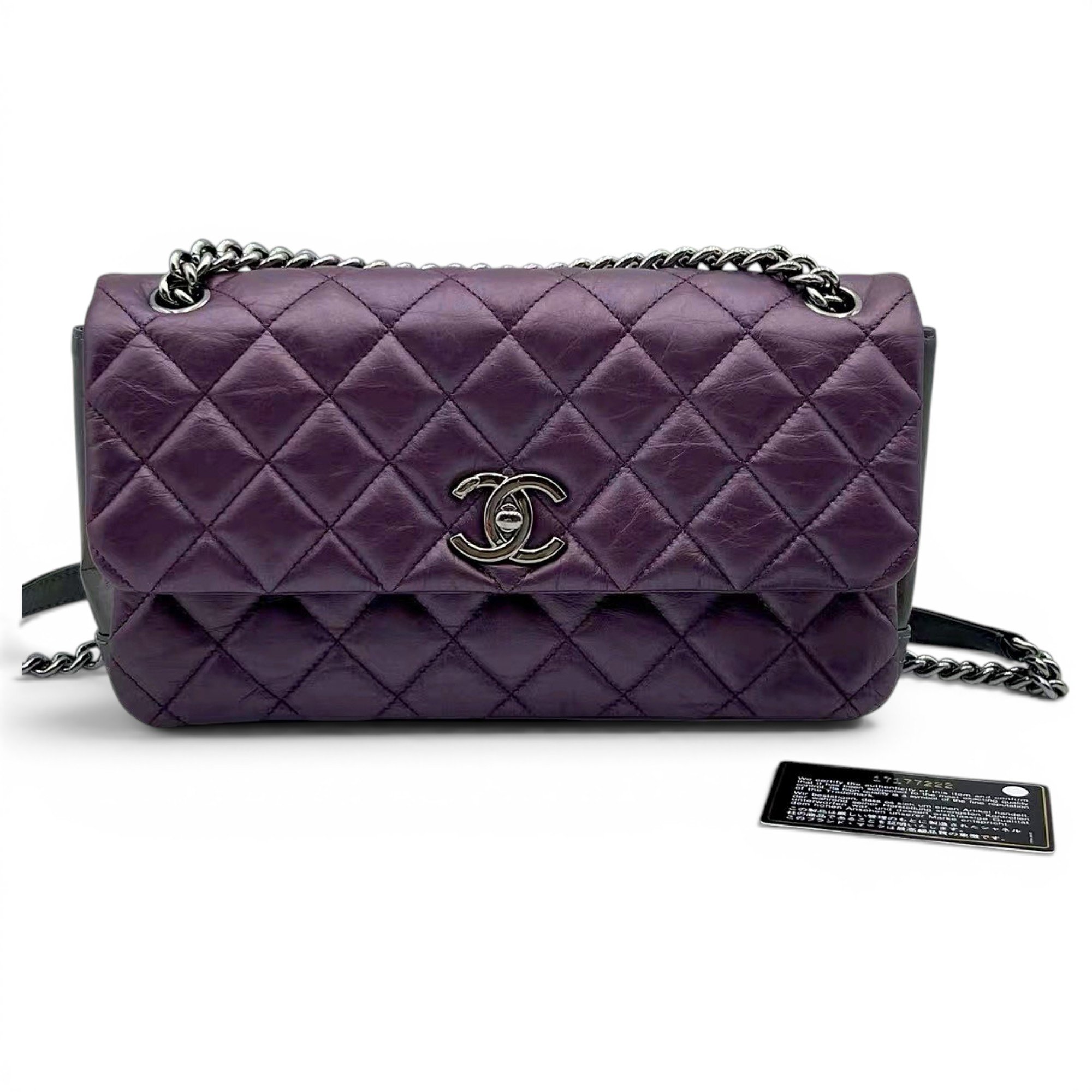 Timeless/Classique leather crossbody bag