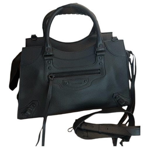 Neo Classic leather crossbody bag