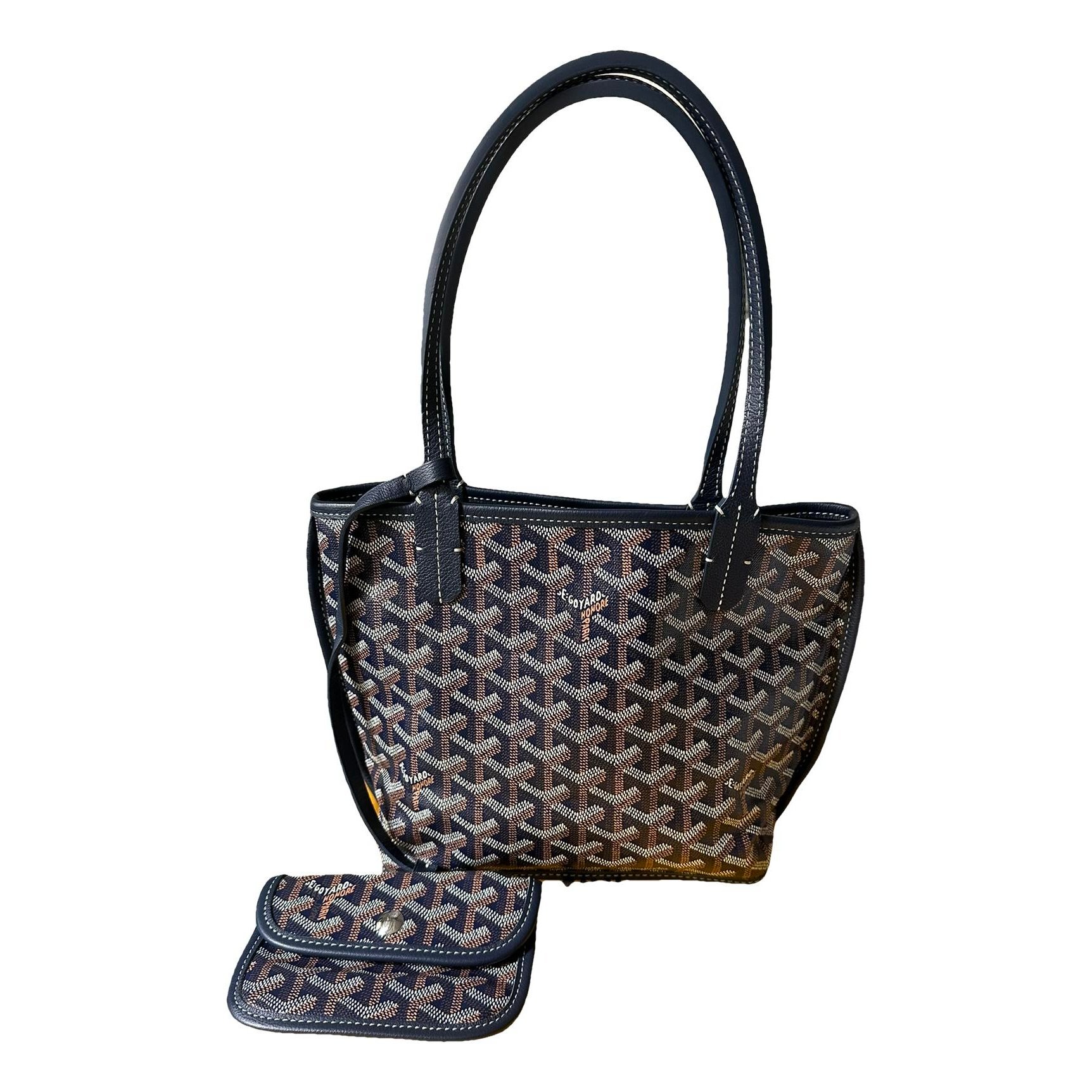 Goyard Saint-Louis leather tote