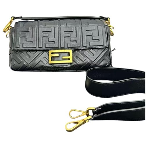 Baguette leather handbag