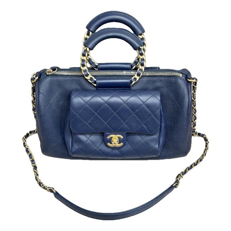 Leather handbag