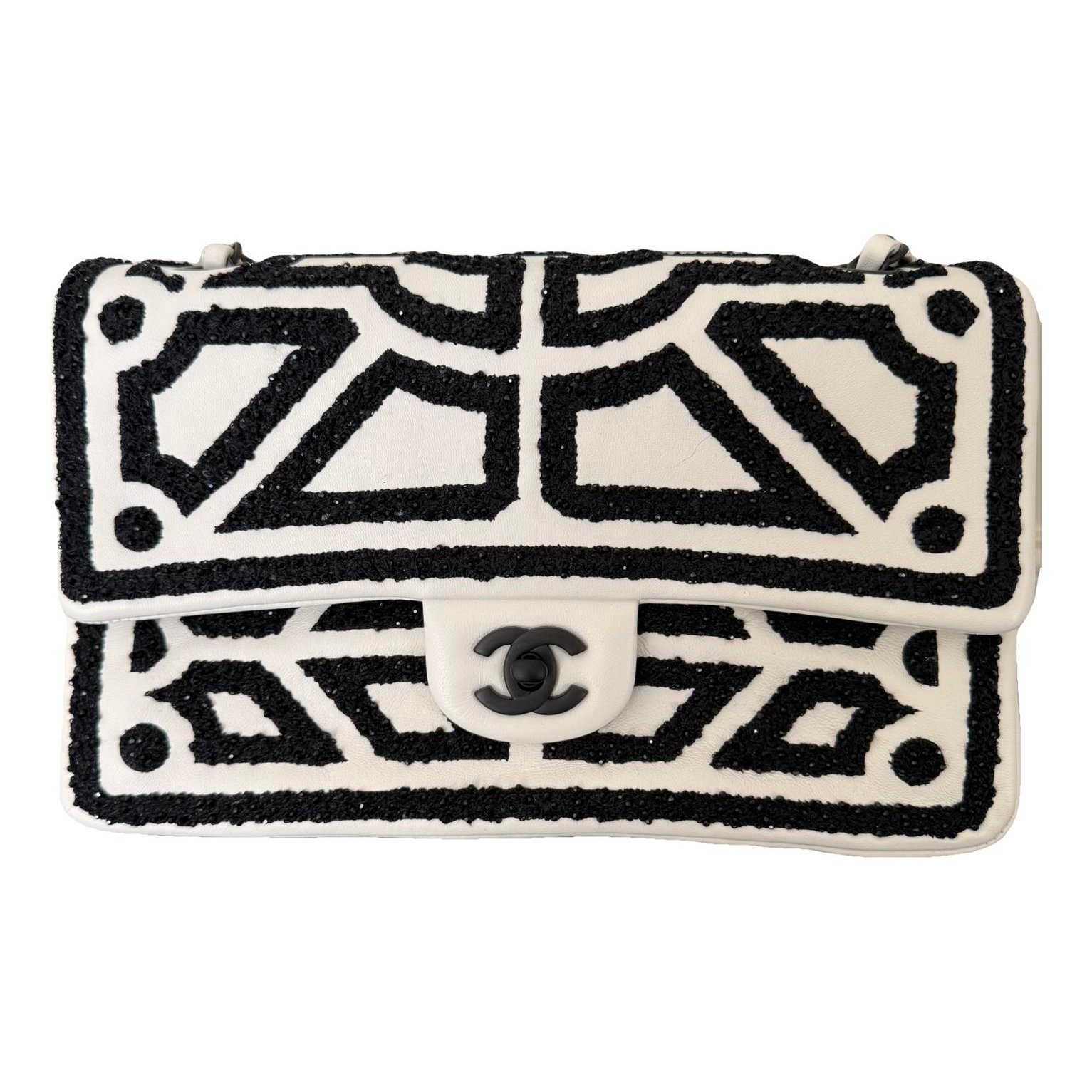 Timeless/Classique leather crossbody bag