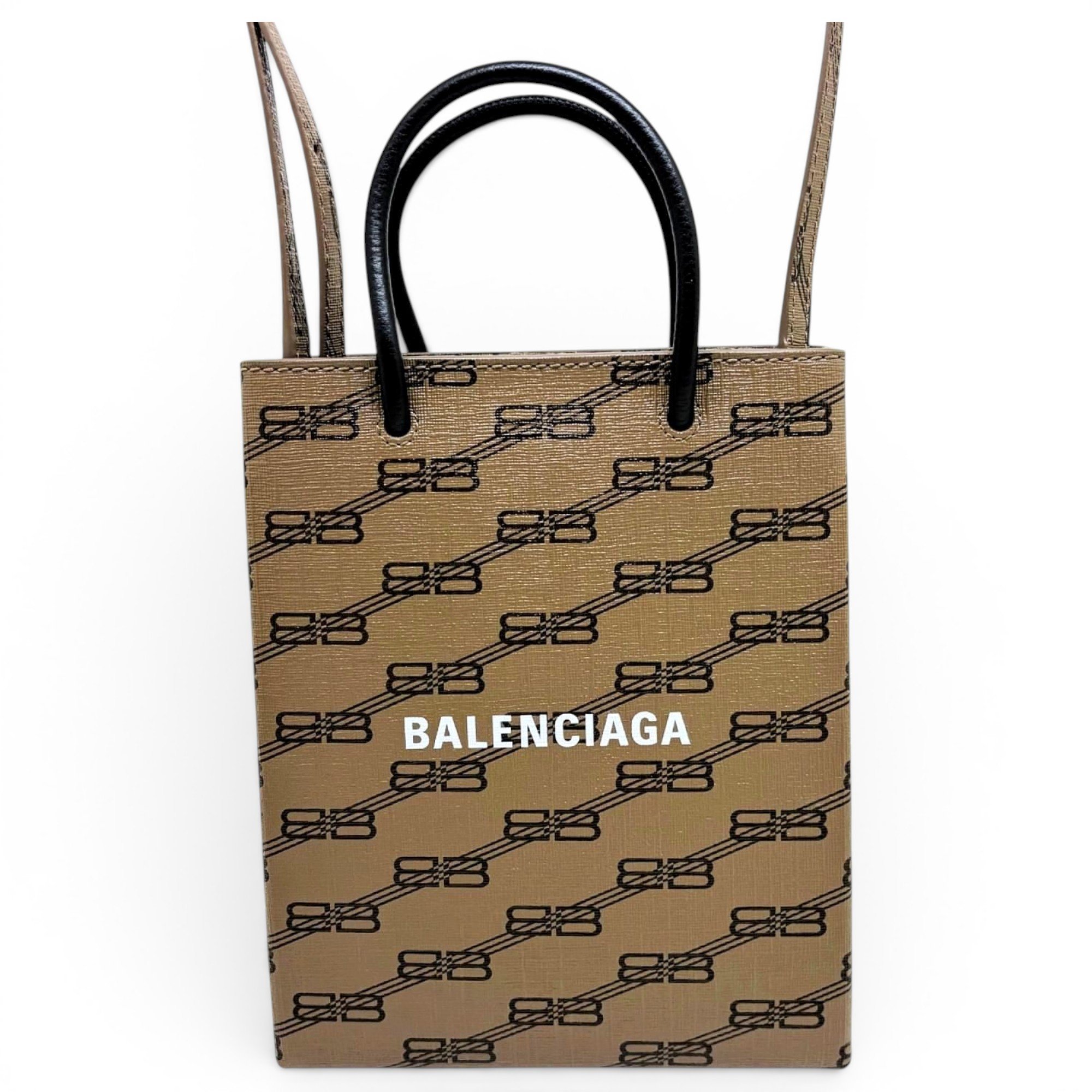 Hardware cloth handbag