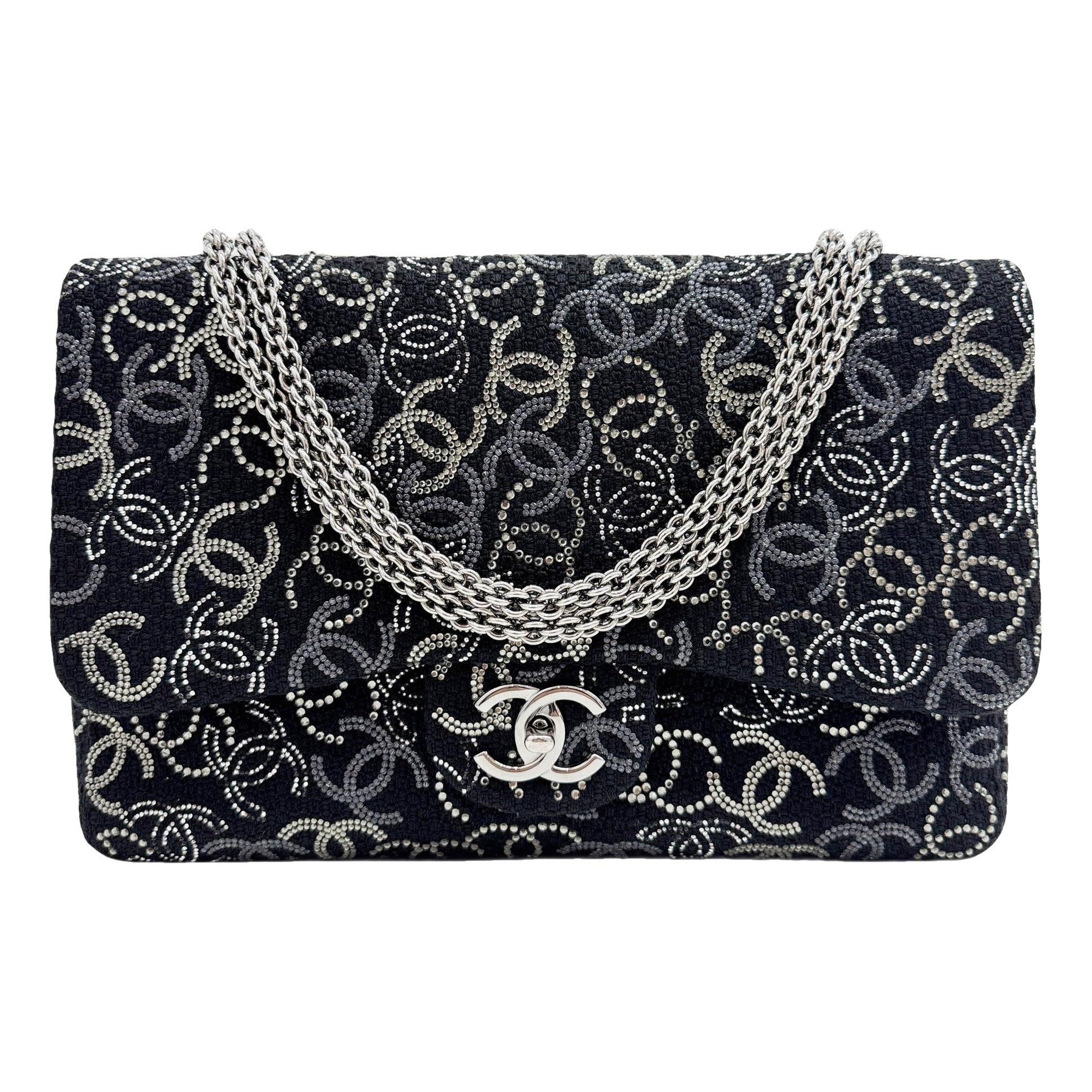 Timeless/Classique tweed handbag