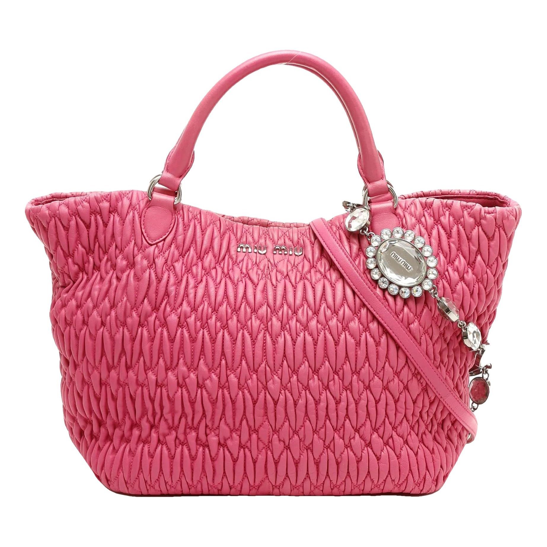Matelassé leather handbag